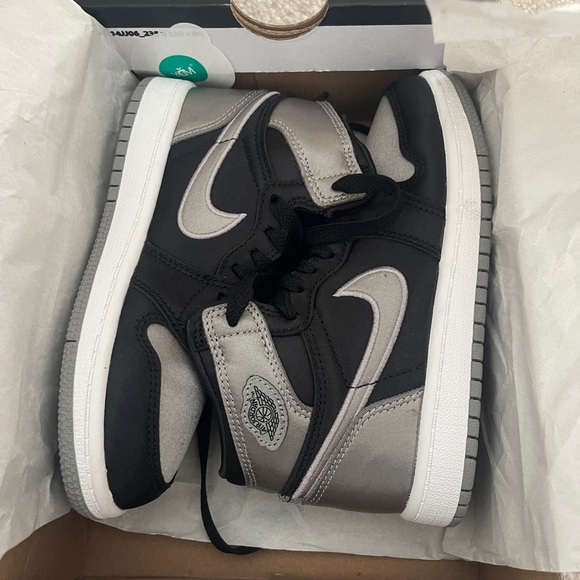 Jordan Other - Jordan 1 Retro High OG Kids Black and Silver Sneakers